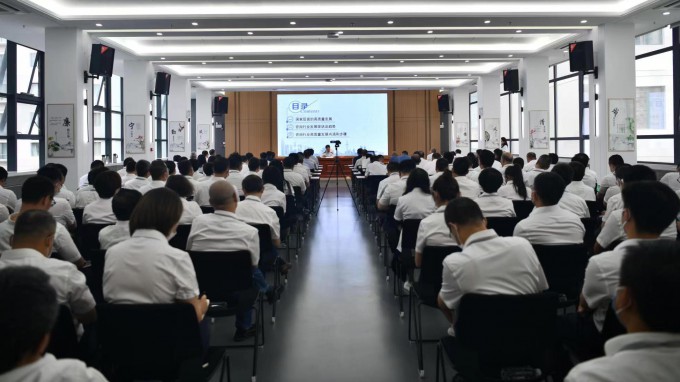 ת���� ��Э�� ��ʵ�� ��δ�������Ź�˾��ί����ǡ���˾��������ʡ�޽����Ժ��ר�⽲��