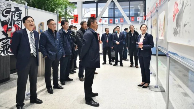 ����OG���˹ٷ����ż�ί��֯��չ�����Ļ������Ħ�����˶�