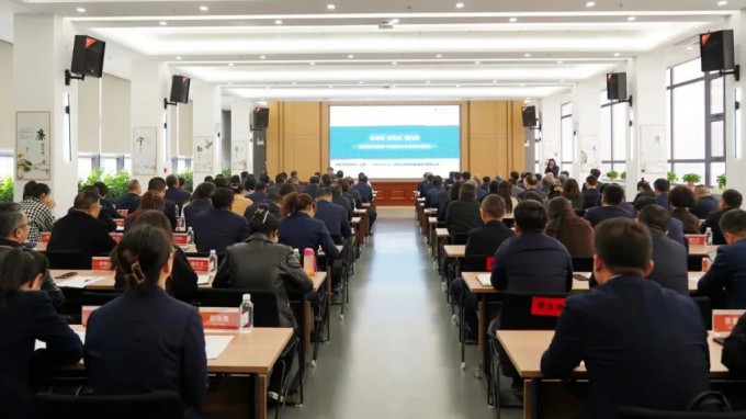 ����OG���˹ٷ����ſ�չ�Ϲ�����ר����ѵ