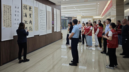 �����гǹ������ڽֵ�����������и���OG���˹ٷ����������Ļ���Ʒչ