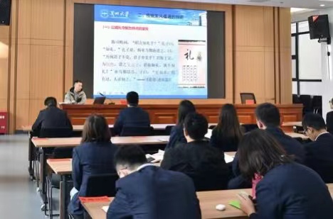 �����л��������� ������дʱ�������޽����Ժ��չ���ҷ硢��ѵ��Ʒ�¿����˶�