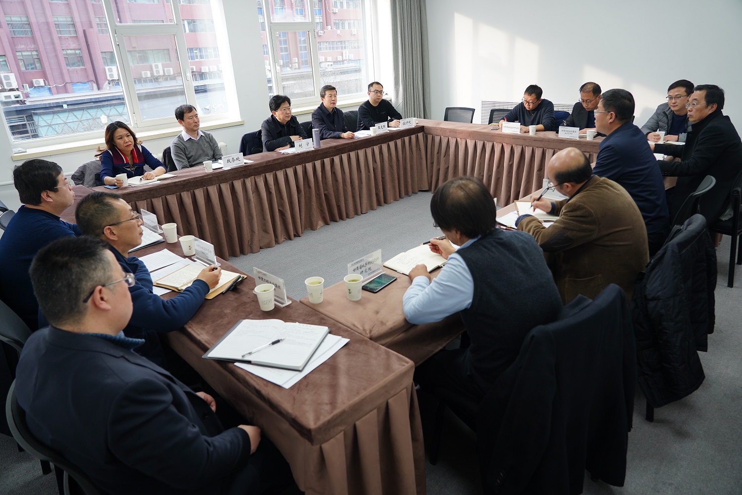 ����ʡס���ͳ��罨��������������һ�е����Źɷݹ�˾���е���