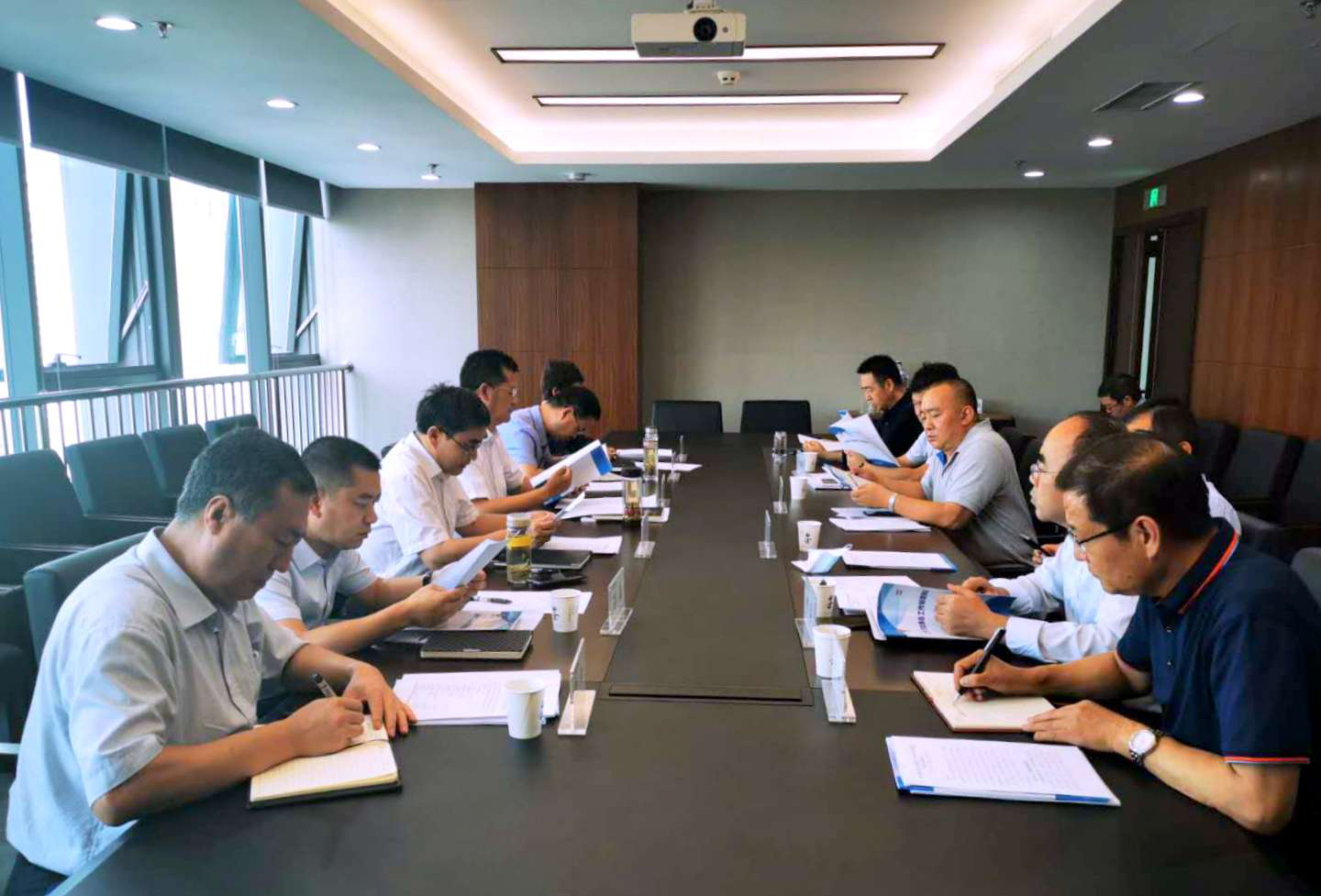 ��չ��̸ְ��  ǿ�����μ���<br/>�������Źɷݹ�˾���»����2020�궭����̸ְ��