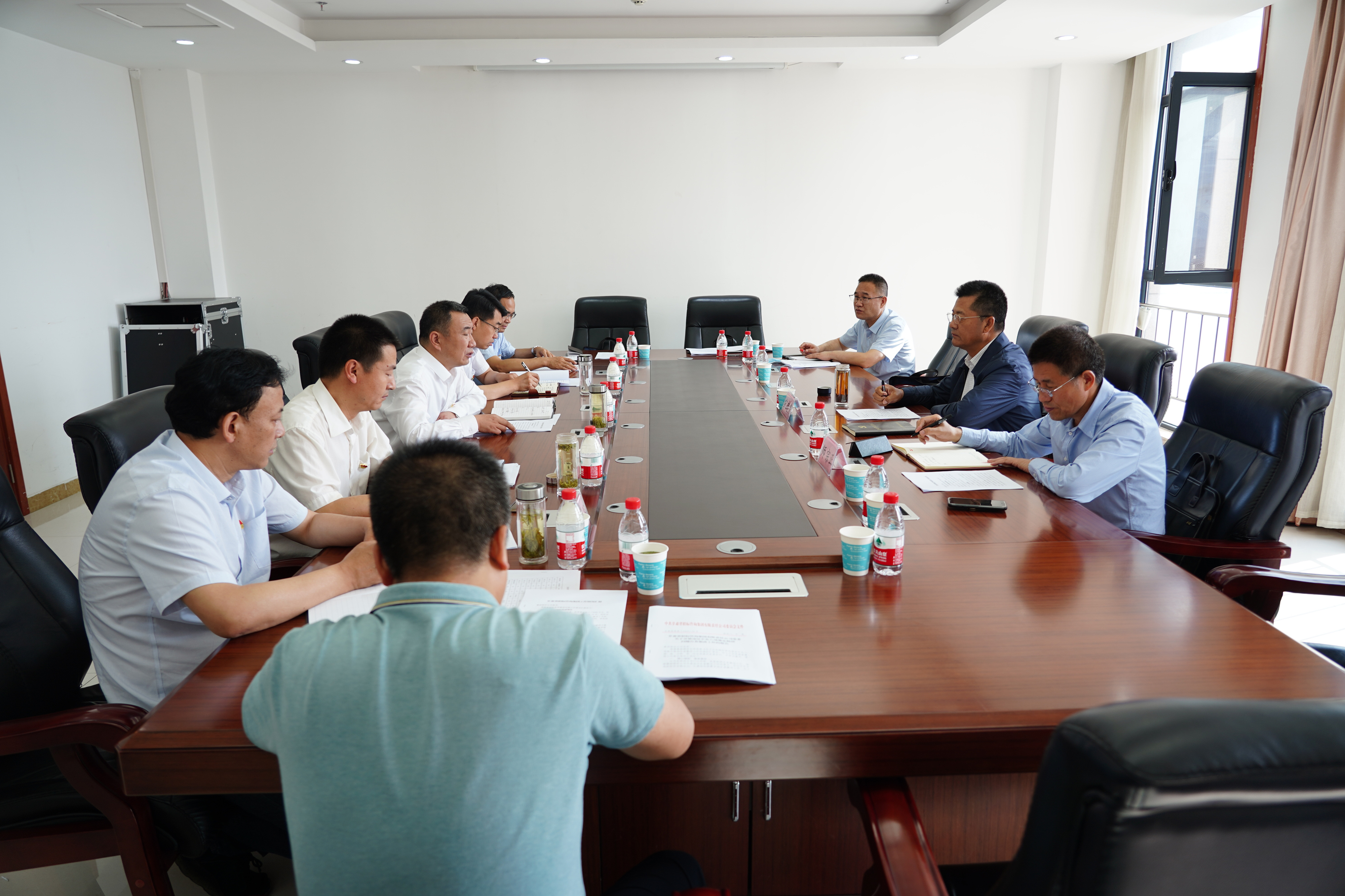 ������һ�е����б���ѯ����